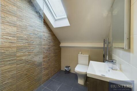 En-Suite to Bedroom Four