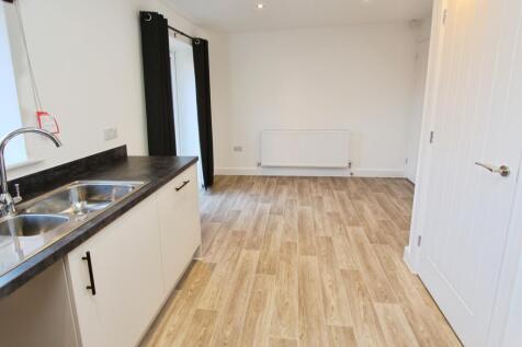 Pathfinder Way, Castle Donington, DE74 photo 3