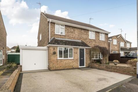Grantham, NG31 - property photo