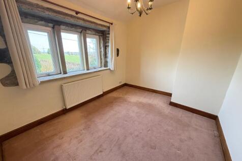 14 Coley Road, Halifax, West Yorkshire, HX3 7SA photo 3