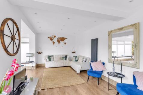 Family Living Kitchen