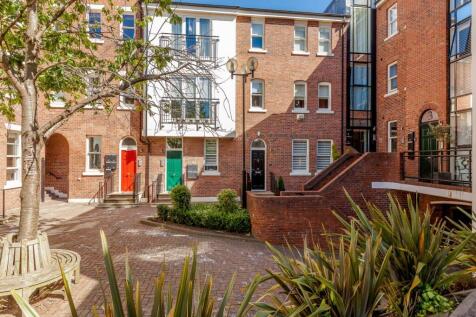 6C Heritage Court