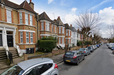 Cranwich Road External.png