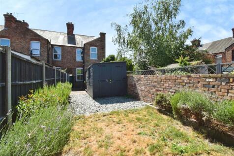 Garden &amp; Rear
