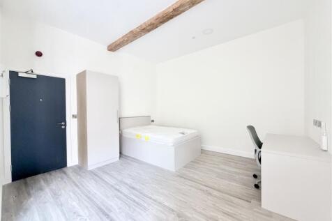 Brand New Development! - Oracle, Roden Street photo 3