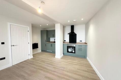 WhatsApp Image 2025-06-20 at 17.14.13.jpeg