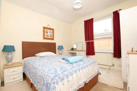 Bedroom 3.JPG