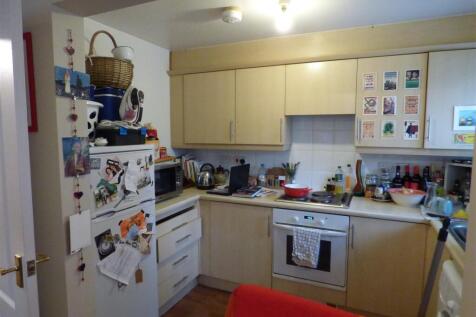 Chelsfield Grove, Chorlton, Manchester photo 3