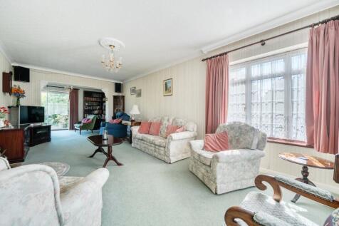 Living/Sitting Room