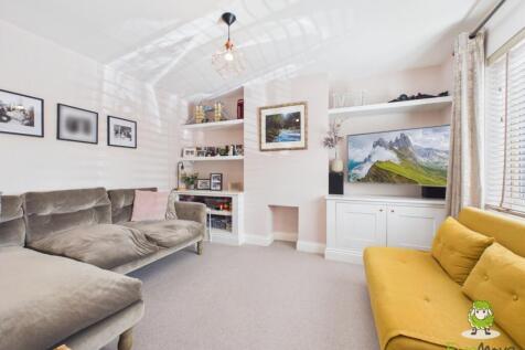 EweMove Estate Agents Basingstoke 