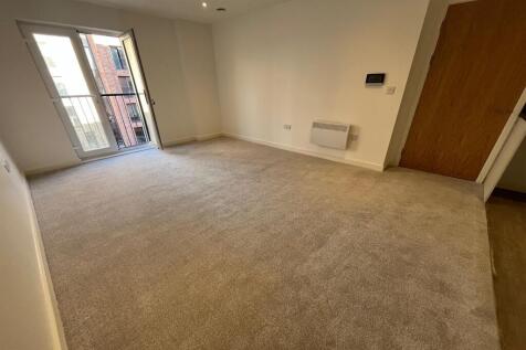 2 bedroom Apartment Two-Bedroom Apartment in Manchester  photo 4