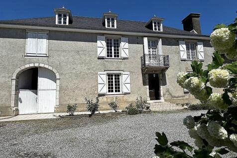 Property Image 1