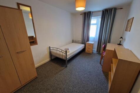 36 Charles Gardner Road, Leamington Spa photo 5