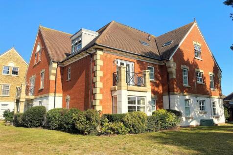14 Jasmine Way - Rear.jpg