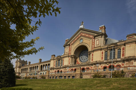ImageStor House Office and Storage Space is based at Bridge Road, N22 which is at the bottom of the hill of the famous historic venue, Alexandra Palace