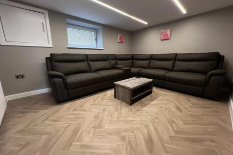 Royal Park Avenue, Leeds, West Yorkshire, LS6 photo 5