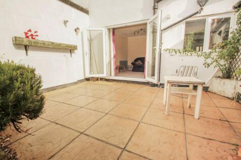 Latimer Road, Bournemouth, BH9 photo 5