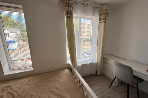 Henley Road, Coventry photo 5