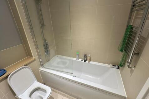 Room 5, Chaplen Street, Trumpington  photo 4