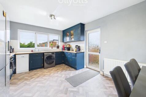 Breakfast Kitchen...