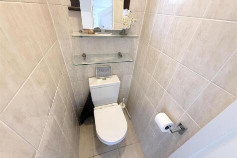 Toilet.jpeg