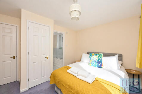 The Strand, Merto...