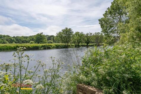 Charmond House (Outside)-2.jpg