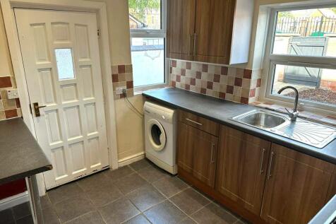 North Lonsdale Street, Stretford, Trafford photo 5