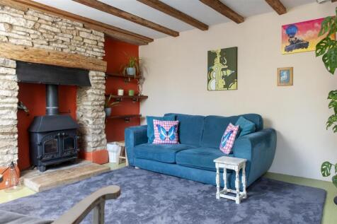 HollyBevan_Airbnb-158.jpg