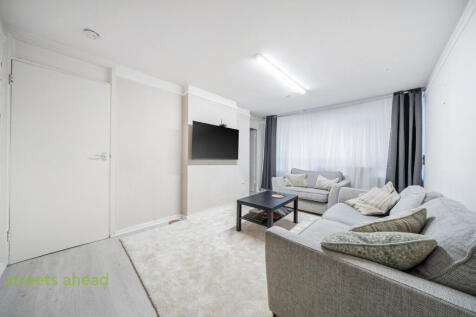 ad361880-ca87-4c1...
