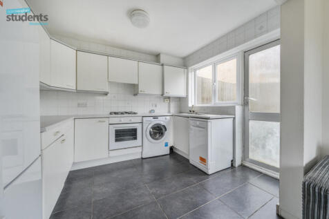 eecc6c12-34b9-460...