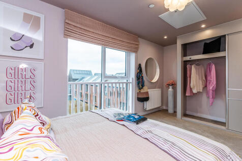 1 Chateau Mews 02...