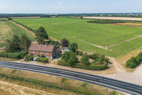 3FieldBarnCottage...