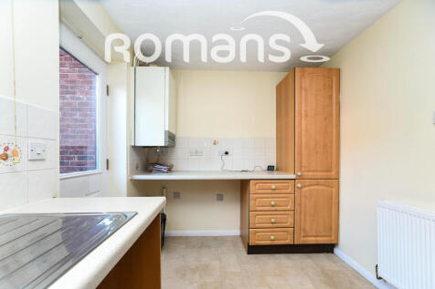 Dales Close, Swindon, SN25 photo 4