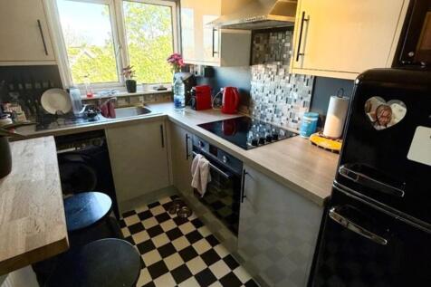 Brigstock Road, Thornton Heath, London, CR7 photo 4