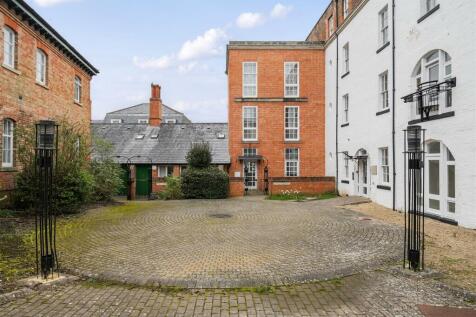 Devizes, SN10 - property photo