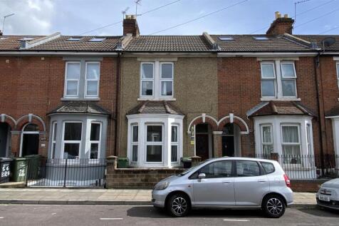 Three Bed Mid Terraced House