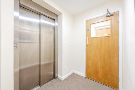 Communal Lift