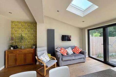 Indoor Seating Ar...