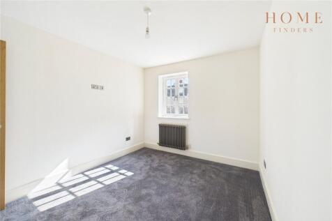 Marlborough Road, Old Town, Swindon, Wiltshire, SN3 photo 4