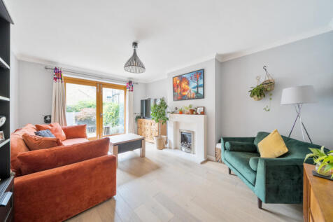 1372455-7-68fa21e...