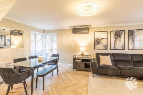 Lounge/Diner