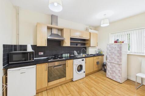 Living Room/Kitchen