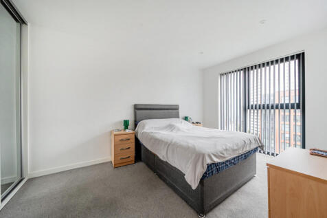 1366084-2-68ecd5a...