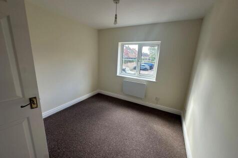 2 Bed Flat - Moulton photo 5