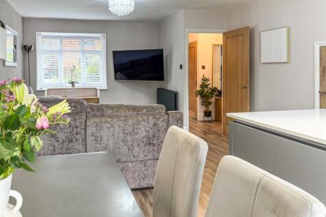 Open Plan Kitchen Dining Room