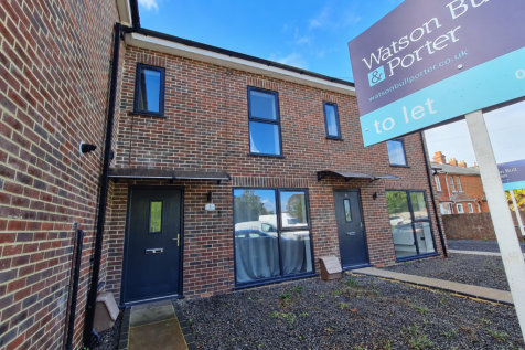 2-bed house on Medina Avenue | CENTRAL NEWPORT, £1,225/mo
