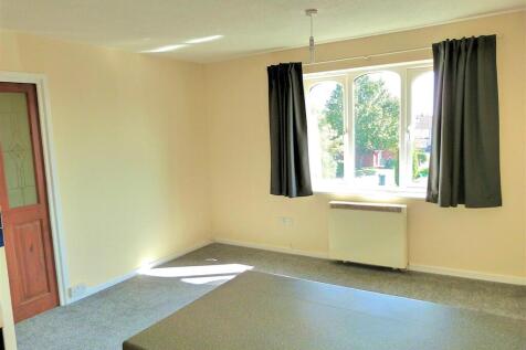 LOUNGE/KITCHEN