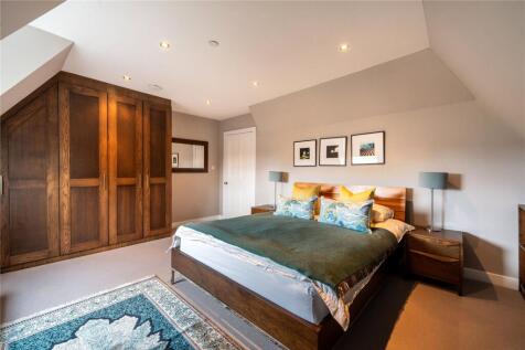 5 bed, 4 bath End of Terrace in Glasgow - Photo 21
