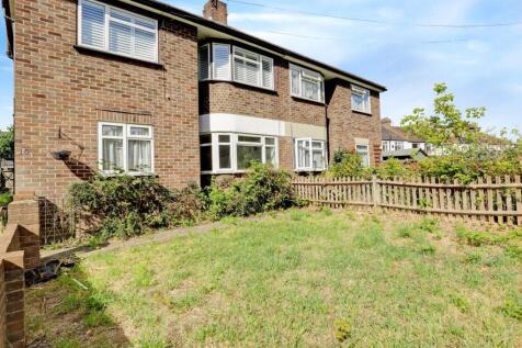 14-b05aJHPropWpen - 16 Hayleigh Gardens - 40.jpg